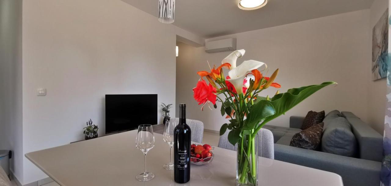 Apartman No.2 Zára Kültér fotó